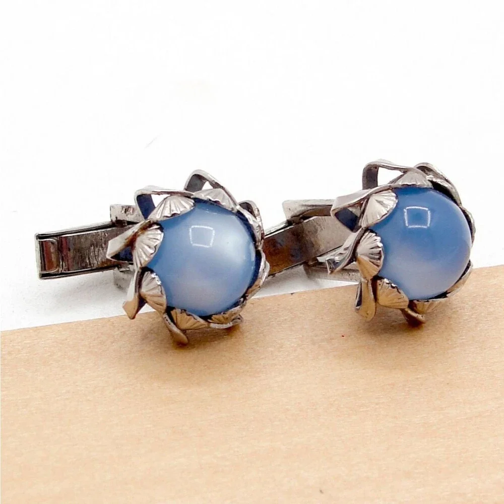 Vintage Silver Blue Moonglow Cabochon Glass Ginkgo Biloba Leaf Cufflinks MCM